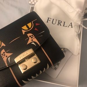Furla metropolis jungle mini wallet